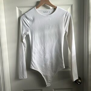 Abercrombie & Fitch Seamless Long Sleeve Bodysuit